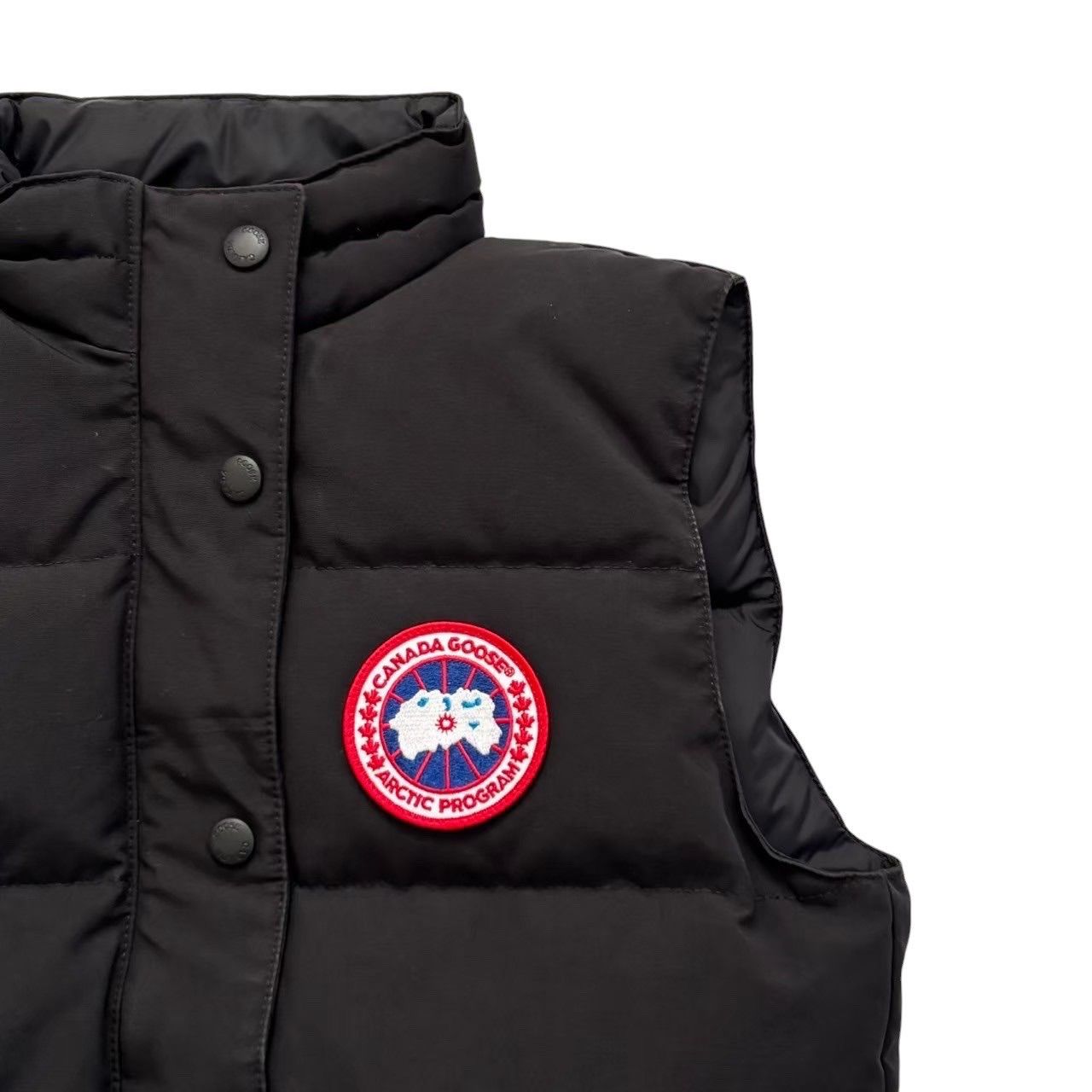 CANADA GOOSE カナダグース ダウンベスト 黒 上着 アウター 2832L