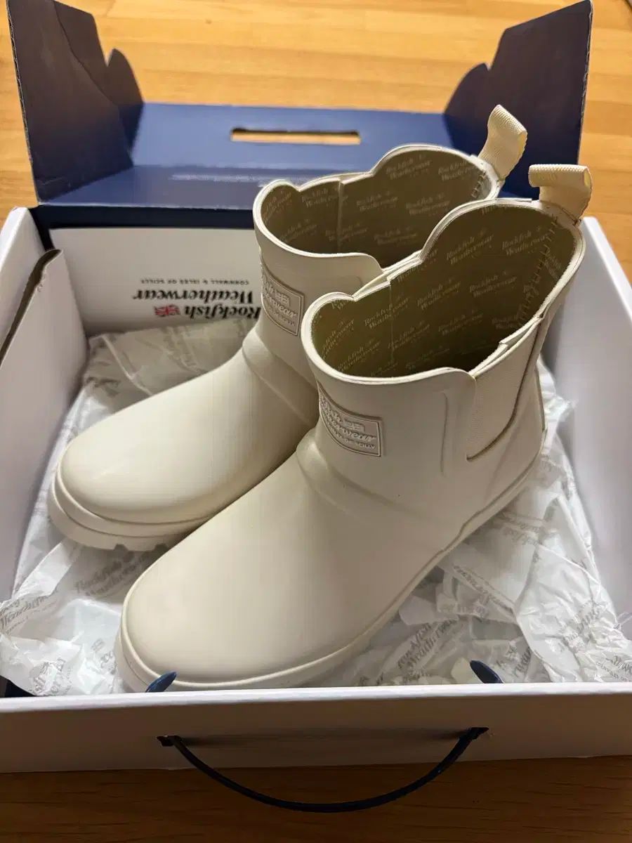 235 ー 240 ROCK FISH ロックフィッシュ オリジナル チェルシー レインブーツ アイボリー