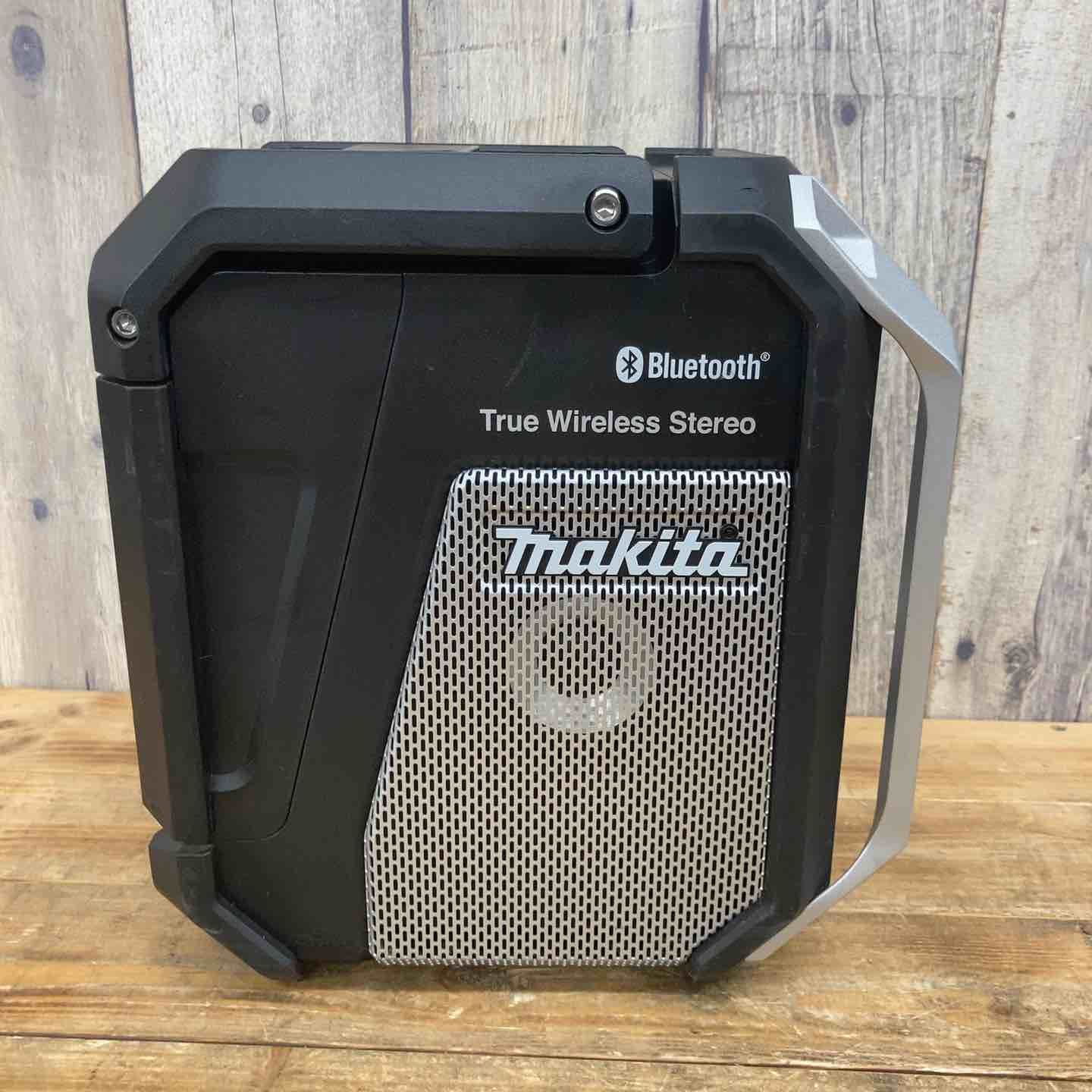 makita コードレスラジオ