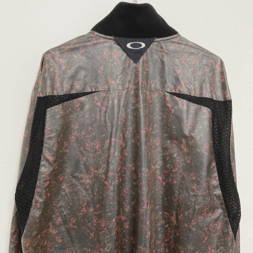 ジップナイロンジャケット 総柄ブルゾン