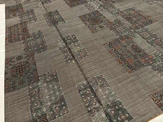 入荷なう 平和屋着物○本場大島紬 9マルキ 色紙重ね花文 正絹 逸品  