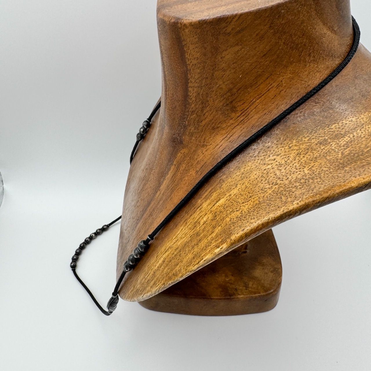 美品 BOTTEGA VENETA ボッテガヴェネタ レザー ネックレス SV925