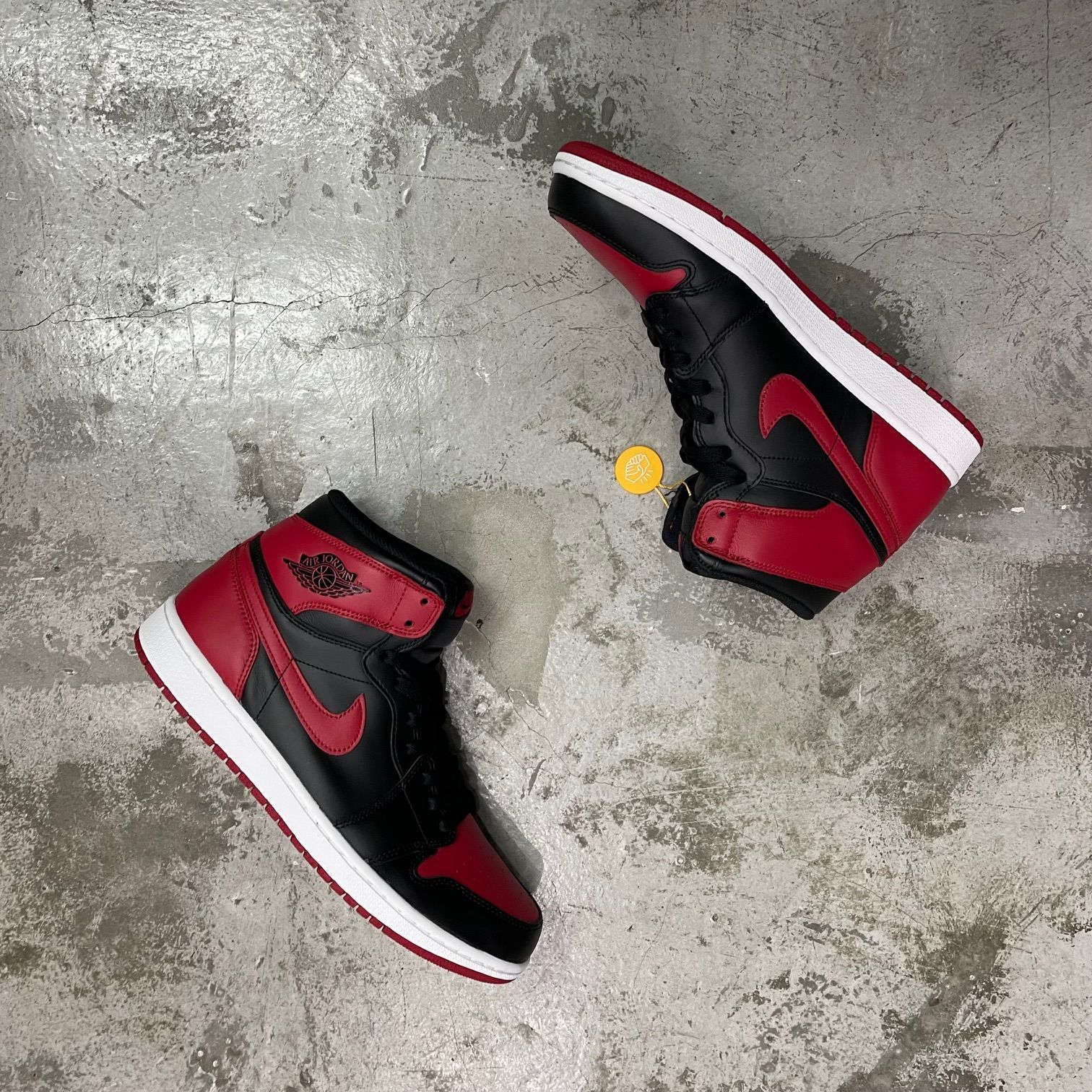 新品 NIKE AIR JORDAN 1 RETRO HIGH OG BRED 555088-023 2013年製 ブレッド ジョーダン1 スニーカー ナイキ  27.5cm 78564A1 - メルカリ