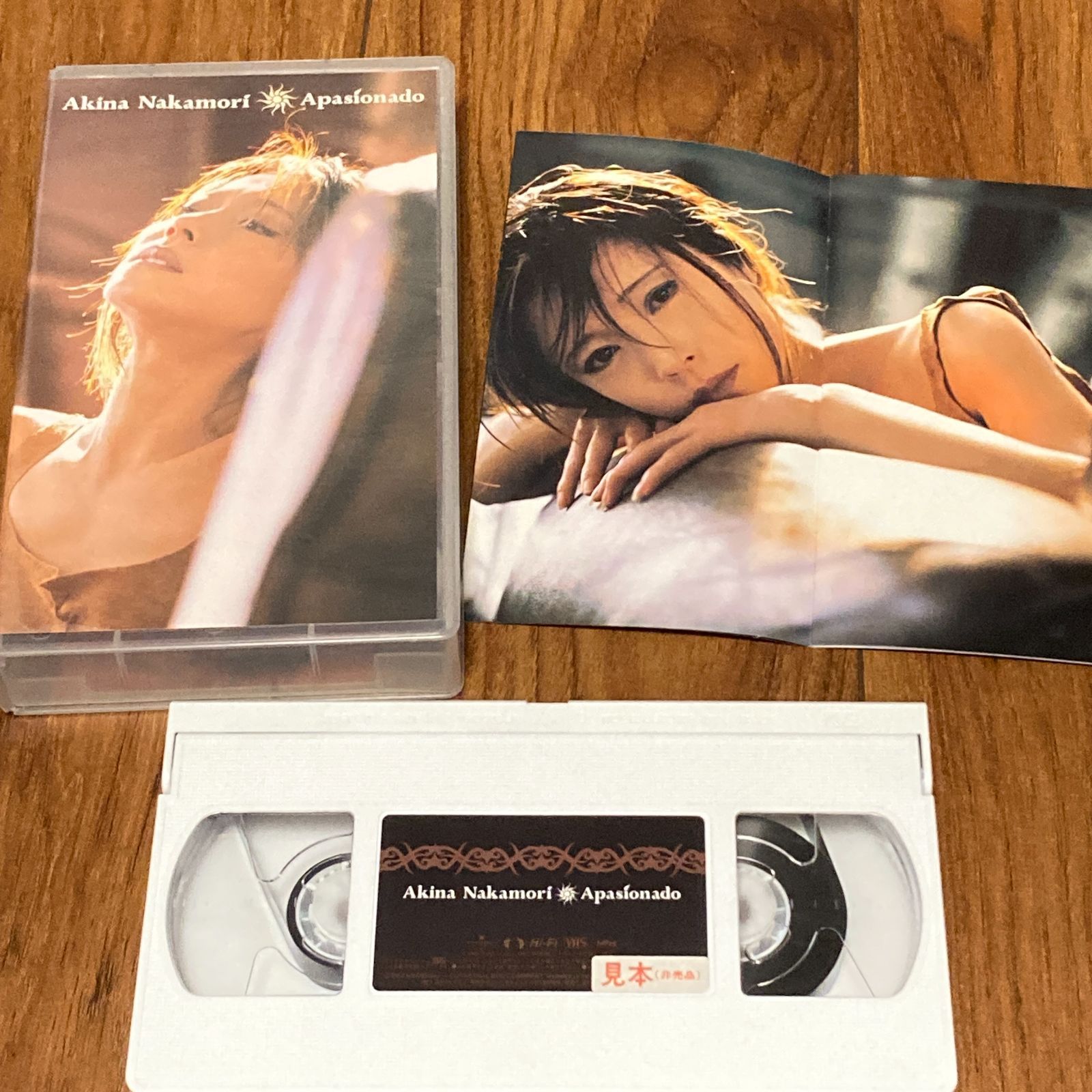 VHS 中森明菜 apasionado 初回封入特典の16ページスペシャル