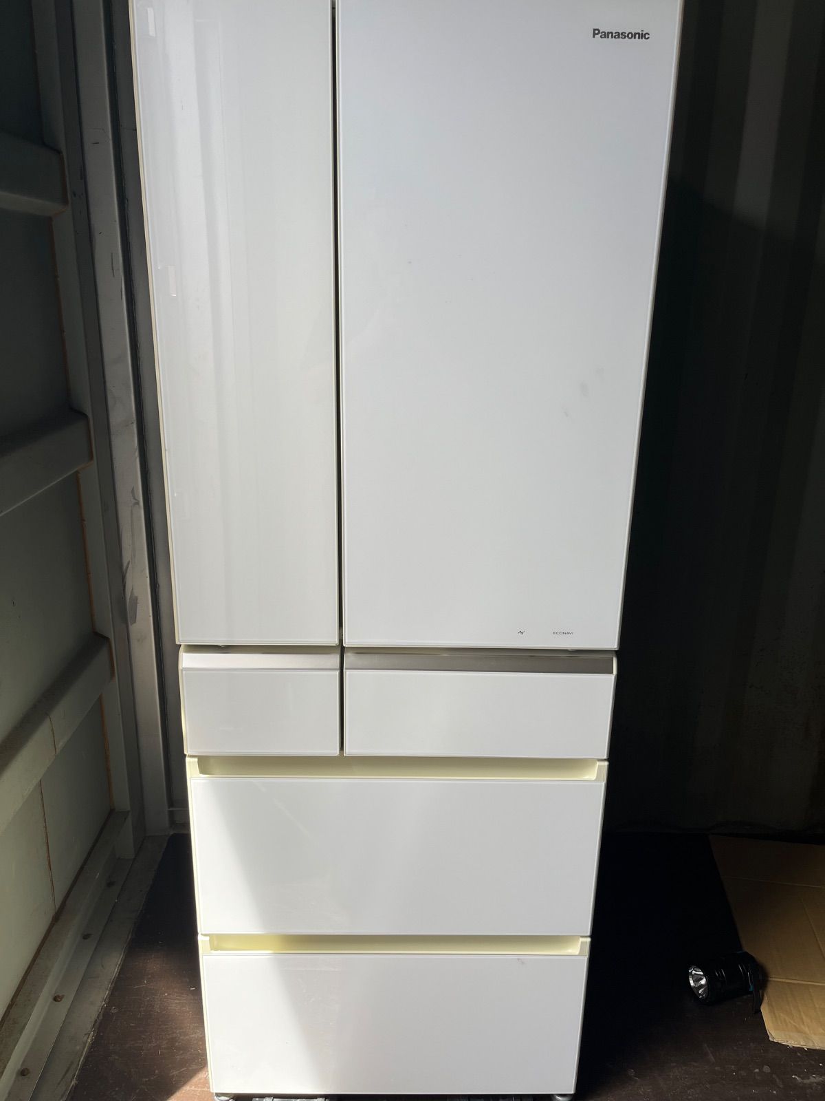 【ジョジョチロル様専用】Panasonic 冷蔵庫 NR－F561PV－W（神奈川県、東京都限定）※近県応相談 【*8】