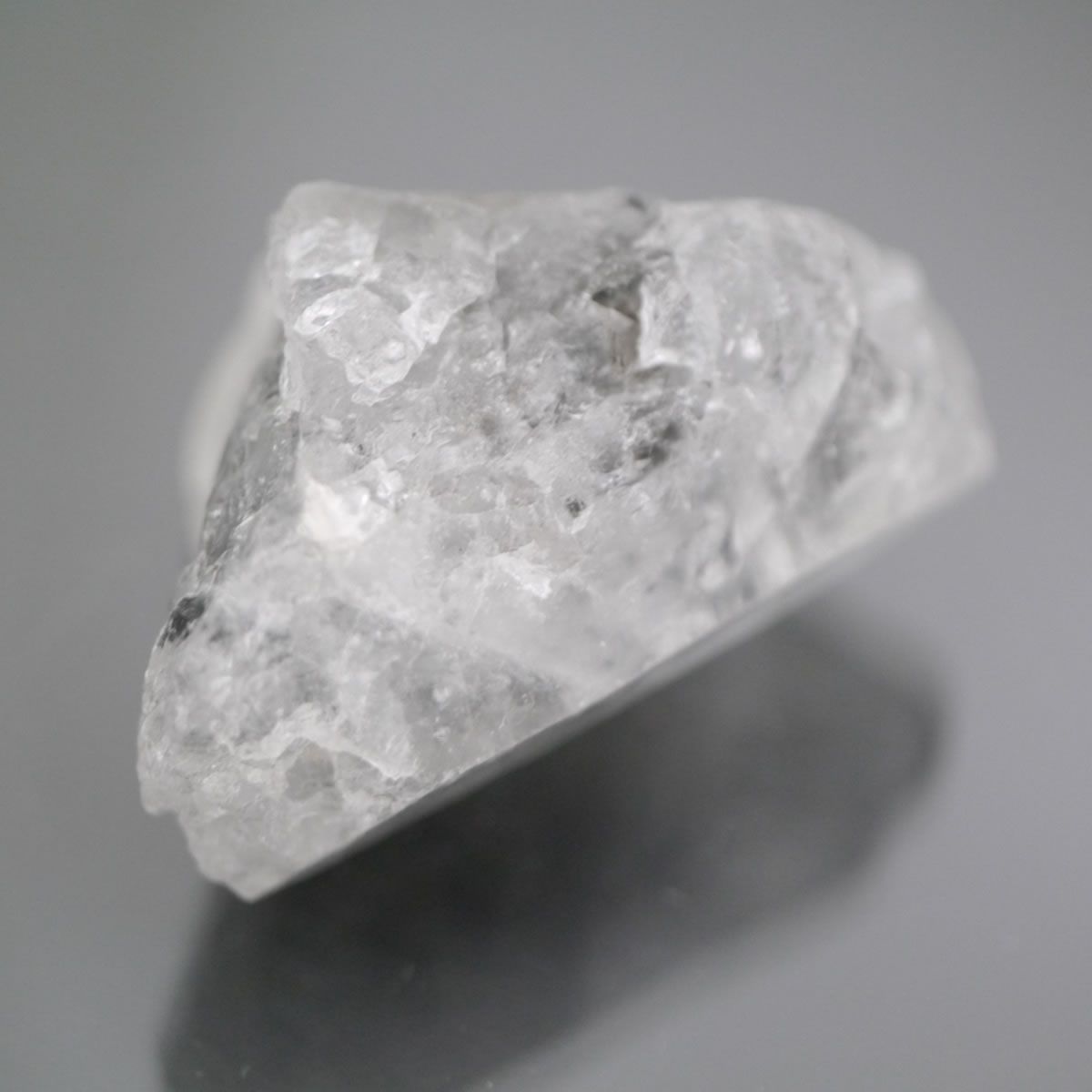 ヒマラヤ ガネーシュヒマール産 エレスチャル ポイント水晶 1点 ヒマラヤ ガネーシュヒマール産 エレスチャル ポイント水晶 1点