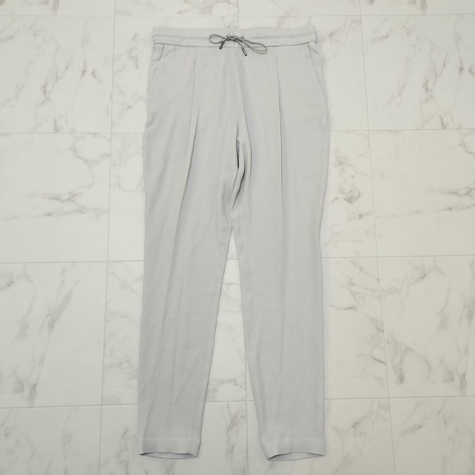 FABIANA FILIPPI ファビアナフィリッピ アセテート シルク テーパードパンツ ライトグレー S M