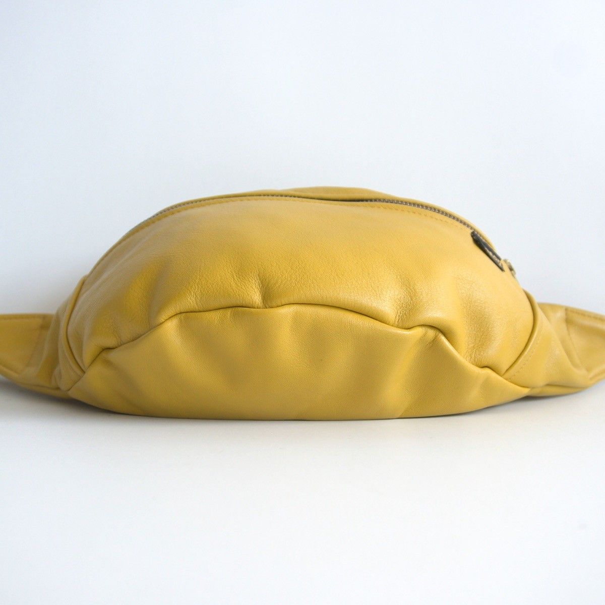 vanson ブラウン レザー ボディバッグ 美品 VANSON バンソン オールレザー ボディバッグ ウエスト