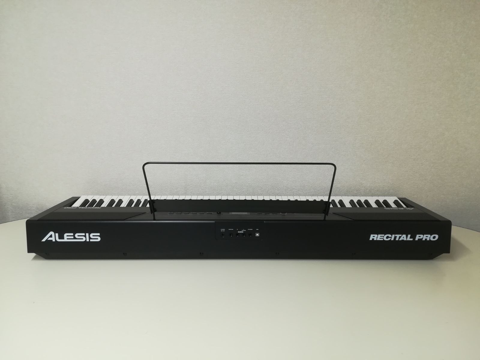 家財便発送・送料別】Alesis (アレシス) 88鍵盤電子ピアノ