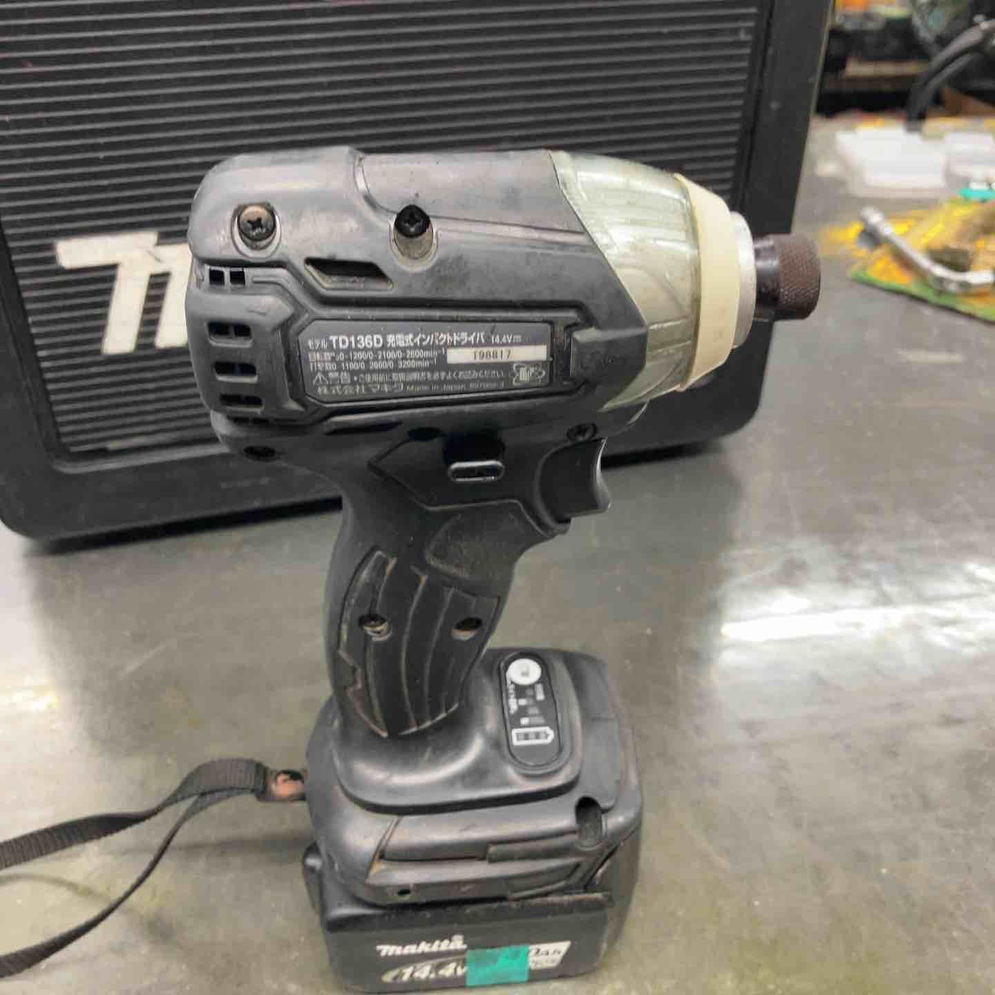 コードレスインパクトドライバー