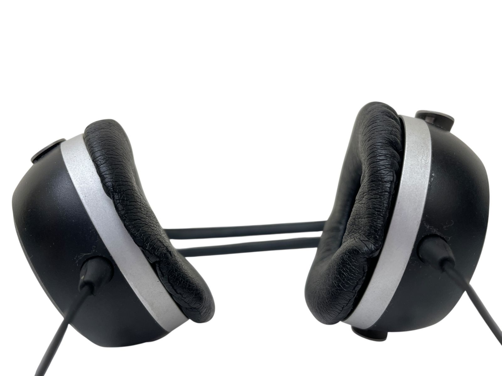 【美品】beyerdynamic t50p ポータブルヘッドホン beyerdynamic (ベイヤーダイナミック) ヘッドホン テスラ