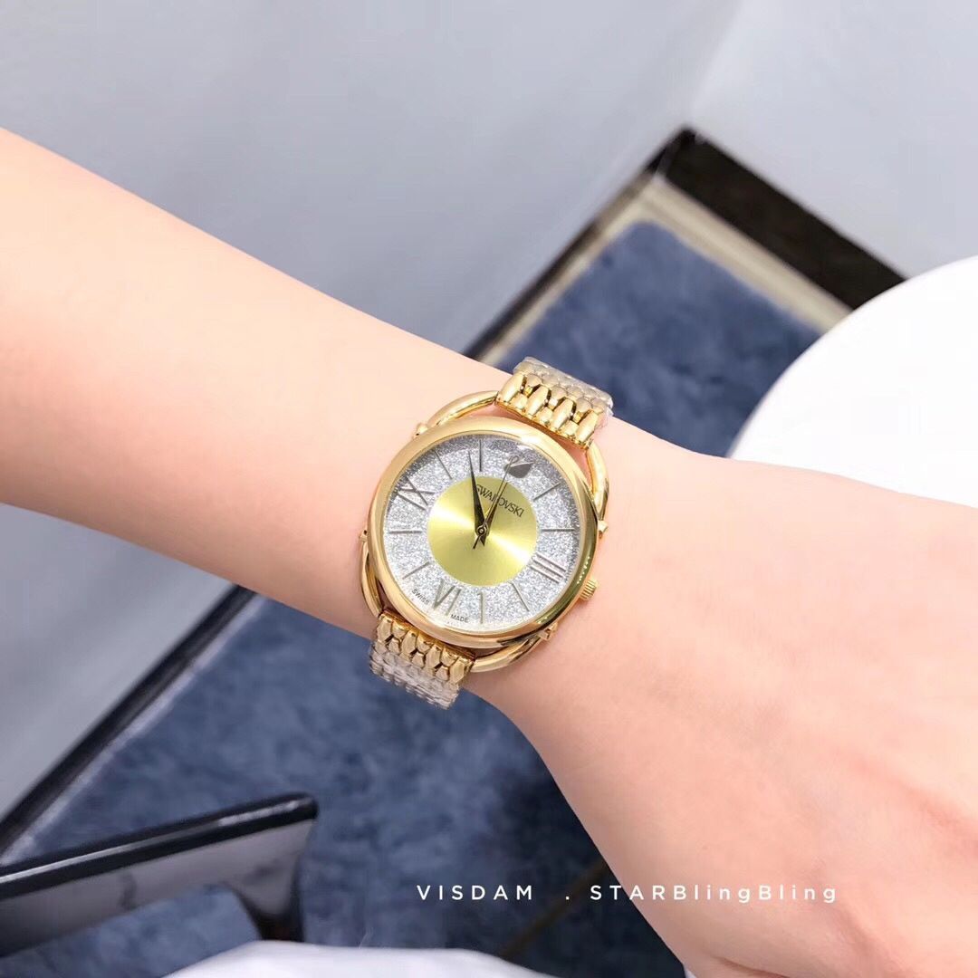 今日 Swarovski