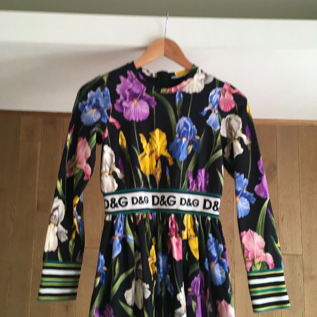 美品 DOLCE & GABBANA ドルチェ＆ガッバーナ 花柄 フラワー ワンピース