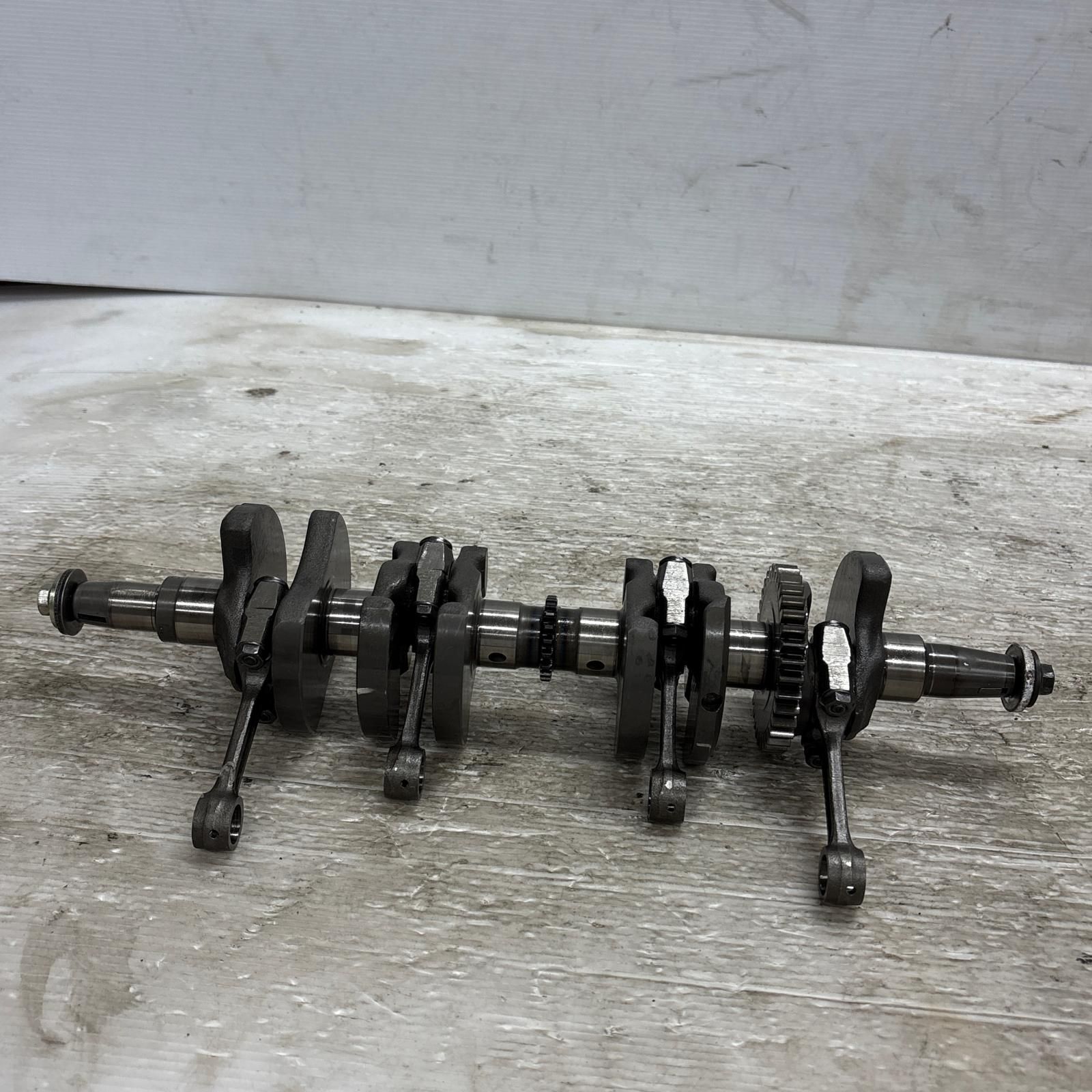 クランクシャフト ヤマハ