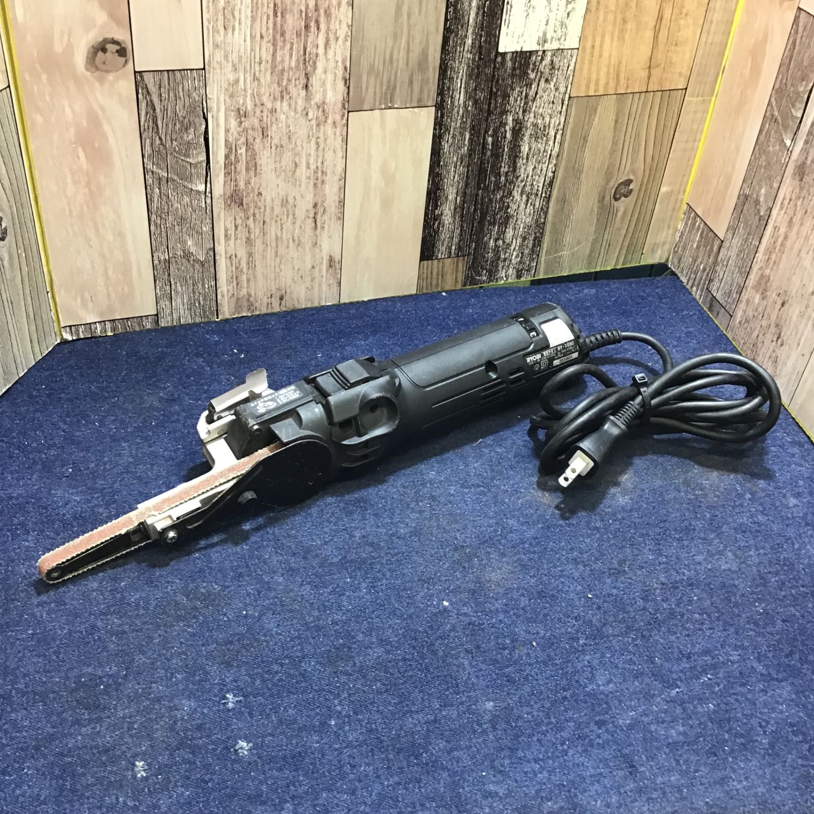 〇リョービ(RYOBI) ベルトサンダー BY-1030【八潮店】 - メルカリ