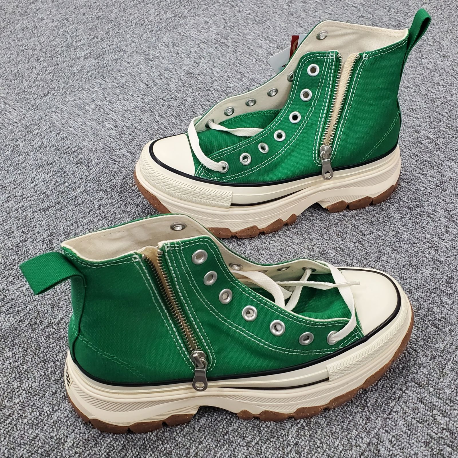 CONVERSE TREKWAVE 厚底ハイカットスニーカー【美品】 タグ付き 未使用 CONVERSE ALL STAR TREKWAVE Z HI GREEN サイズ