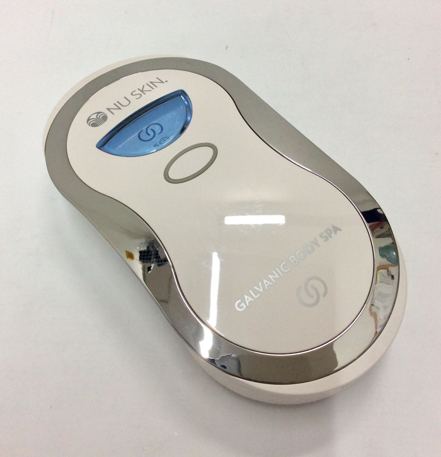 ニュースキン genLOC ガルバニック トータル ボディ システム