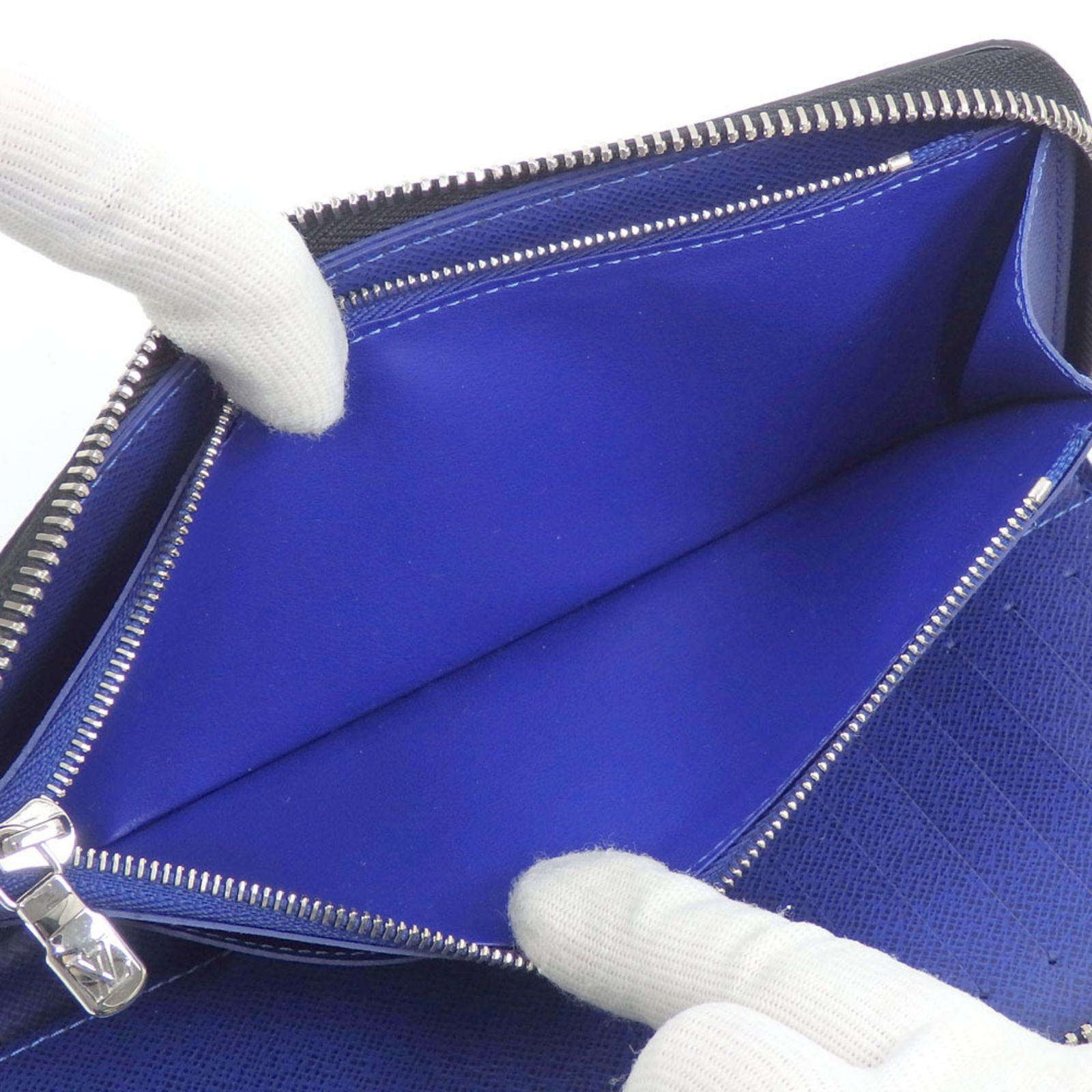 ルイ ヴィトン ジッピーウォレット ヴェルティカル タイガラマ 長財布