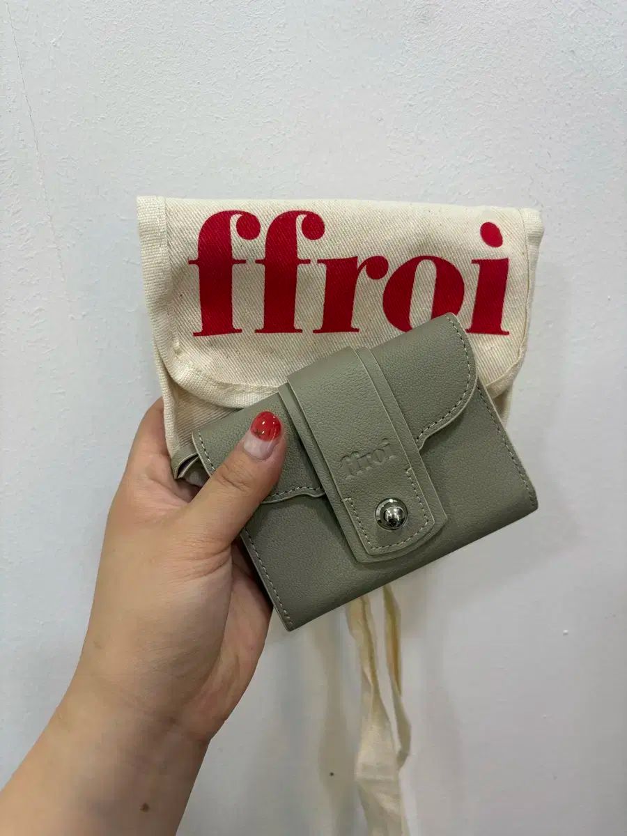 ffroi(フロイ) エバーウォレット グレー ffroi(フロイ) エバーウォレット グレー 二 つ折り 財布 可愛い 韓国