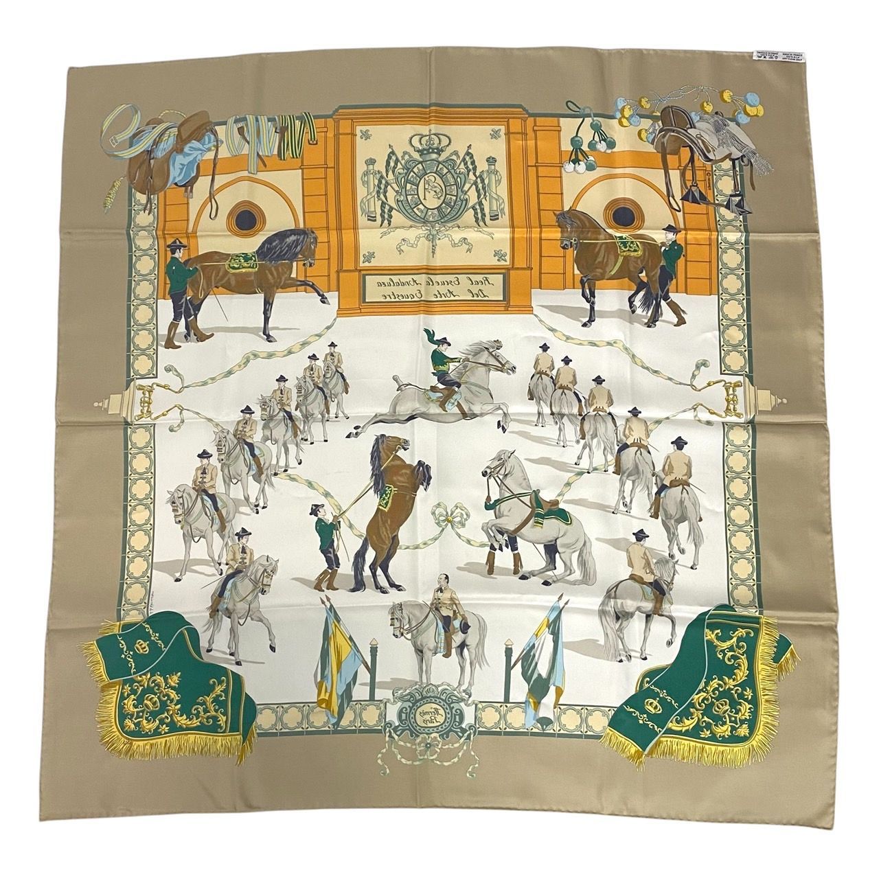 美品✨HERMES エルメス プリーツスカーフ 王立アンダルシア馬術学校 シルク 美品✨HERMES エルメス プリーツスカーフ 王立アンダルシア馬術