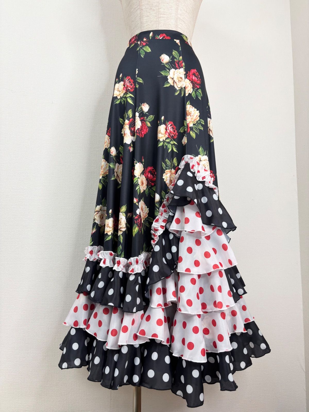 新品》フラメンコ ファルダ ブラック×レッド 社交ダンス ロング