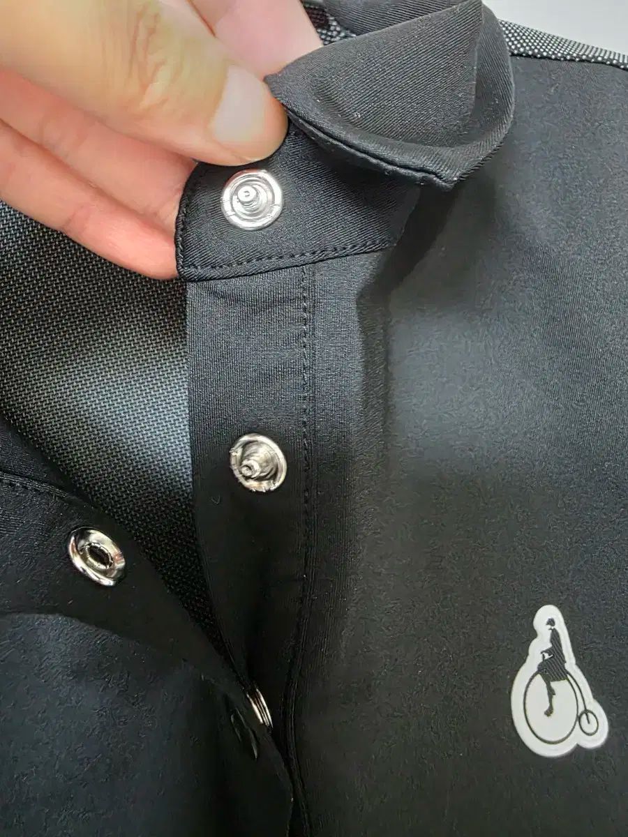 マルボンゴルフ レディース ゴルフウェア 紺 SML⭐キャップ付き新品未使用 マルボンゴルフ レディース ゴルフウェア 紺 SML⭐キャップ付き