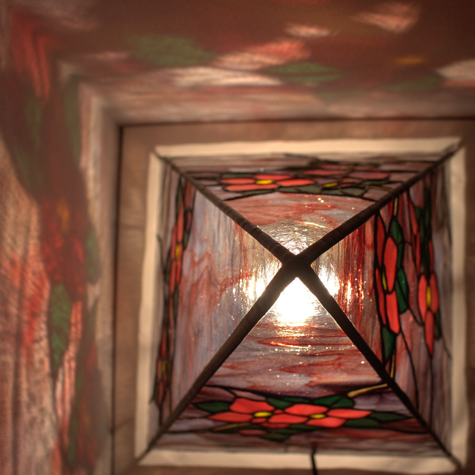 ステンドグラスランプ 椿 ① - 天井照明