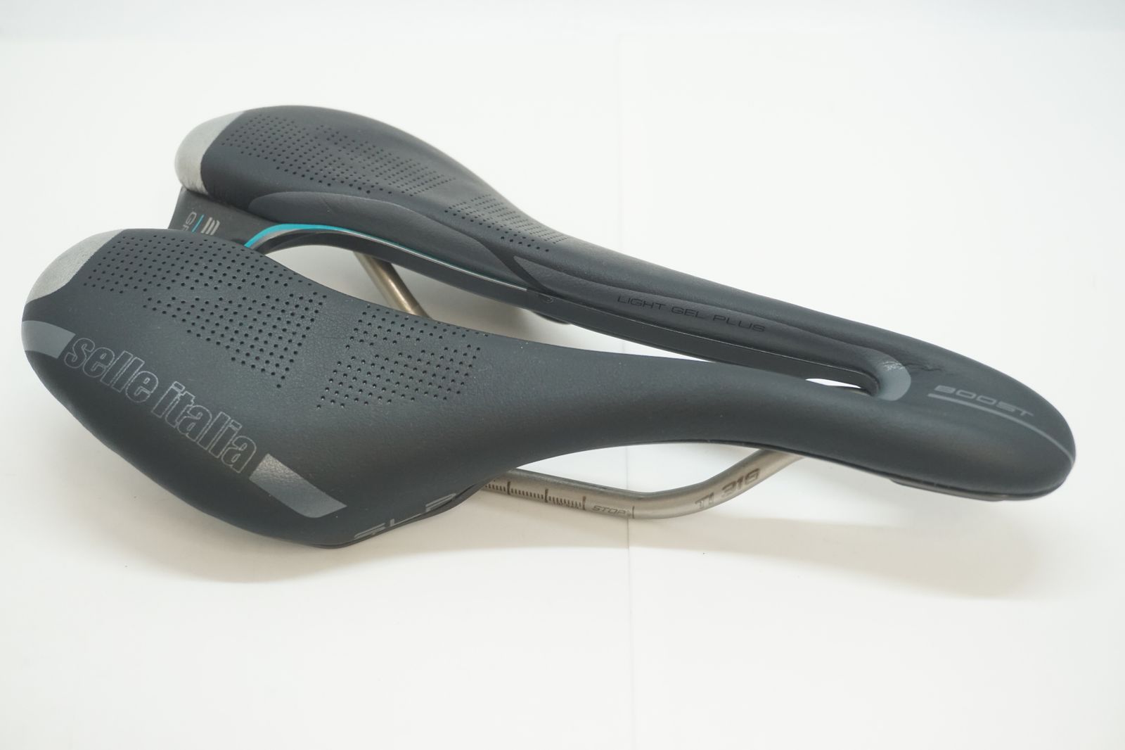 SELLE ITALIA セライタリア SLR BOOST GRAVEL SUPERFLOW サドル | バイチャリ福岡店