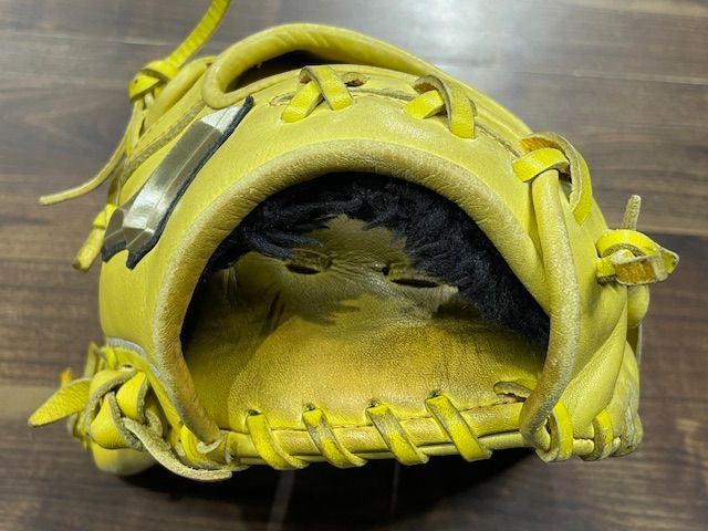 野球 【左投げ】 ミズノ グローバルエリート 軟式少年用グローブ