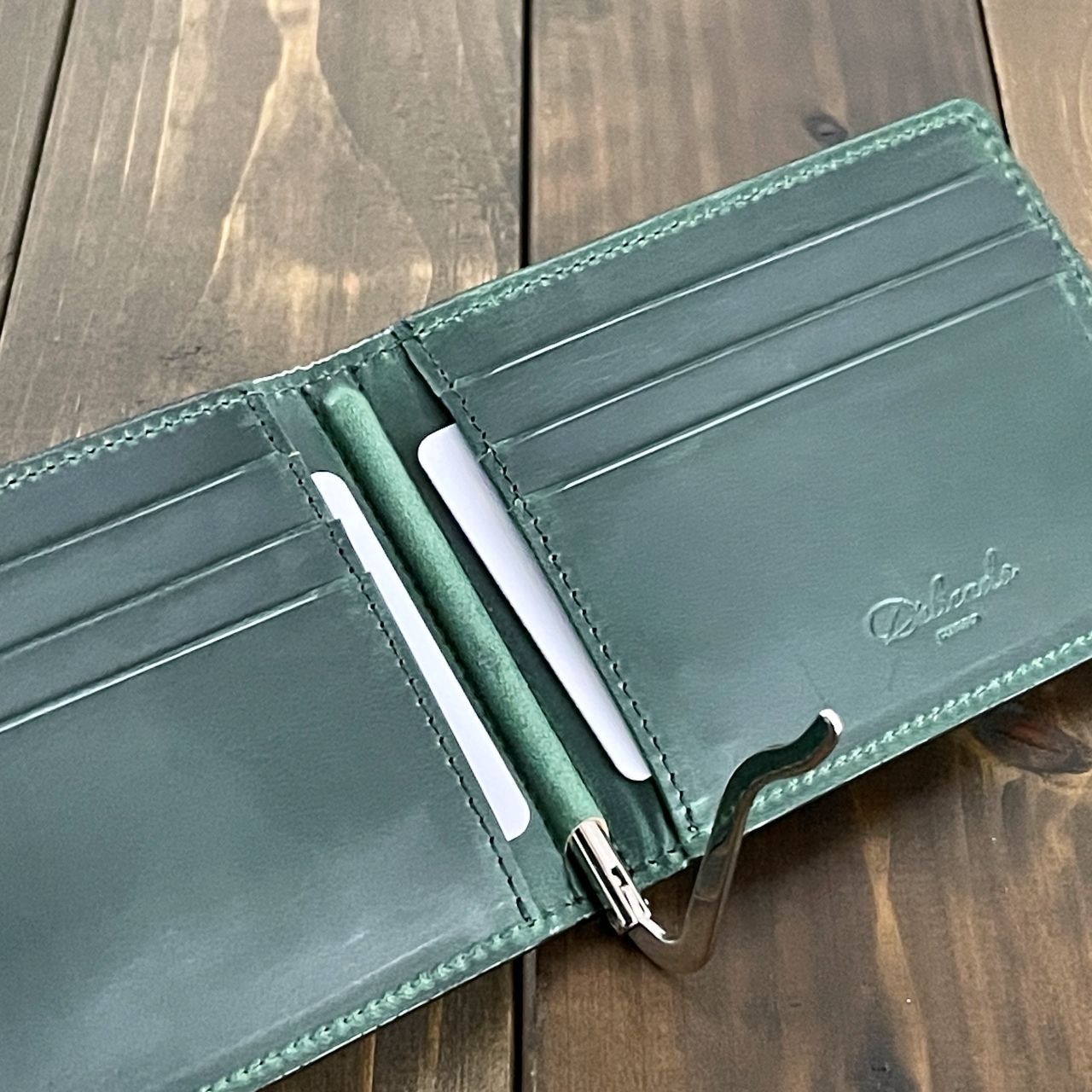 希少】美品 KUBERA 9981 クベラ エイ革 マネークリップ グリーン