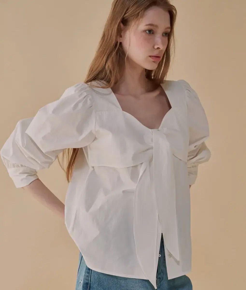 丸襟シャーリング長袖ブラウス | metamorphose temps de fille