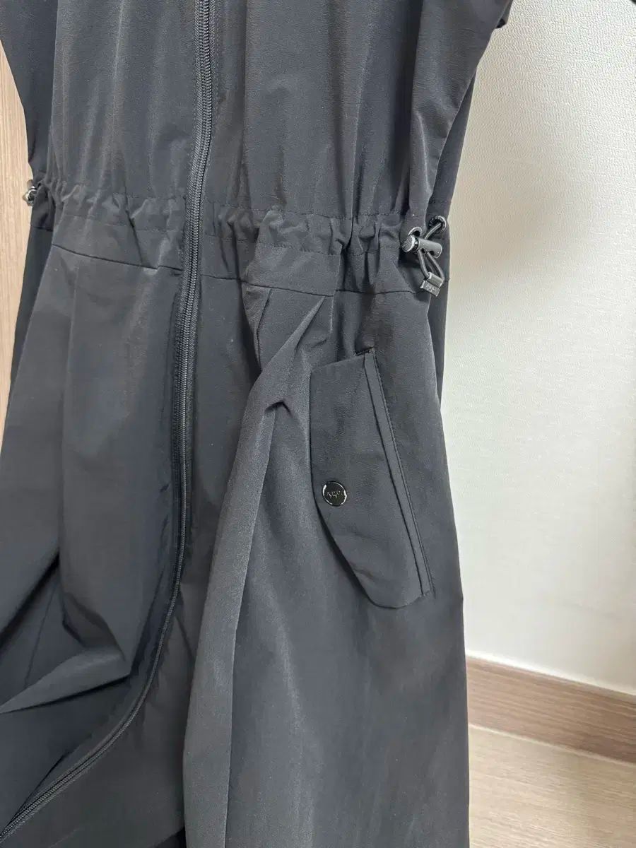 エイプスゴルフドレス