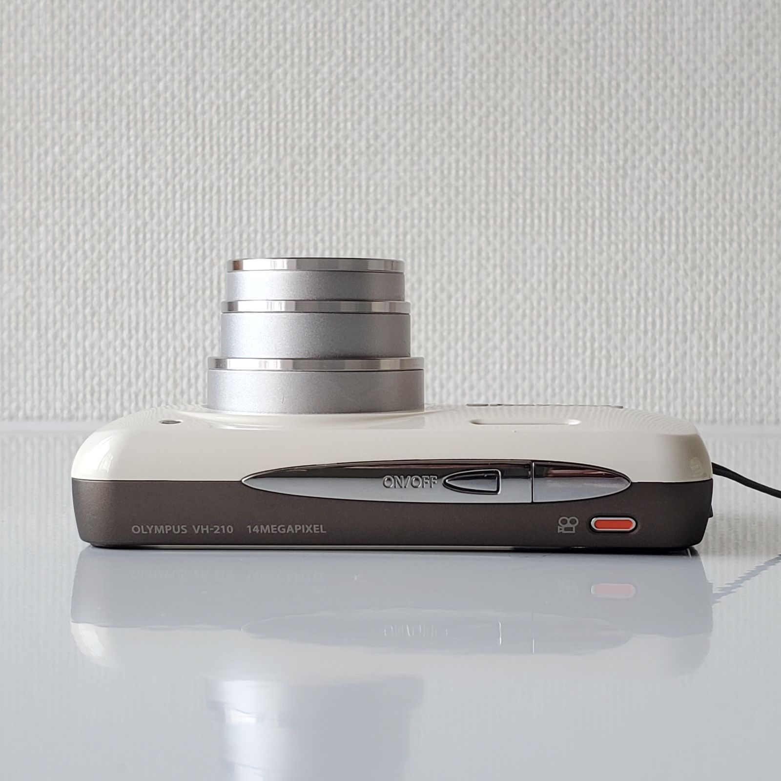 動作確認済み OLYMPUS VH-210 デジカメ ホワイト 動作確認済み OLYMPUS