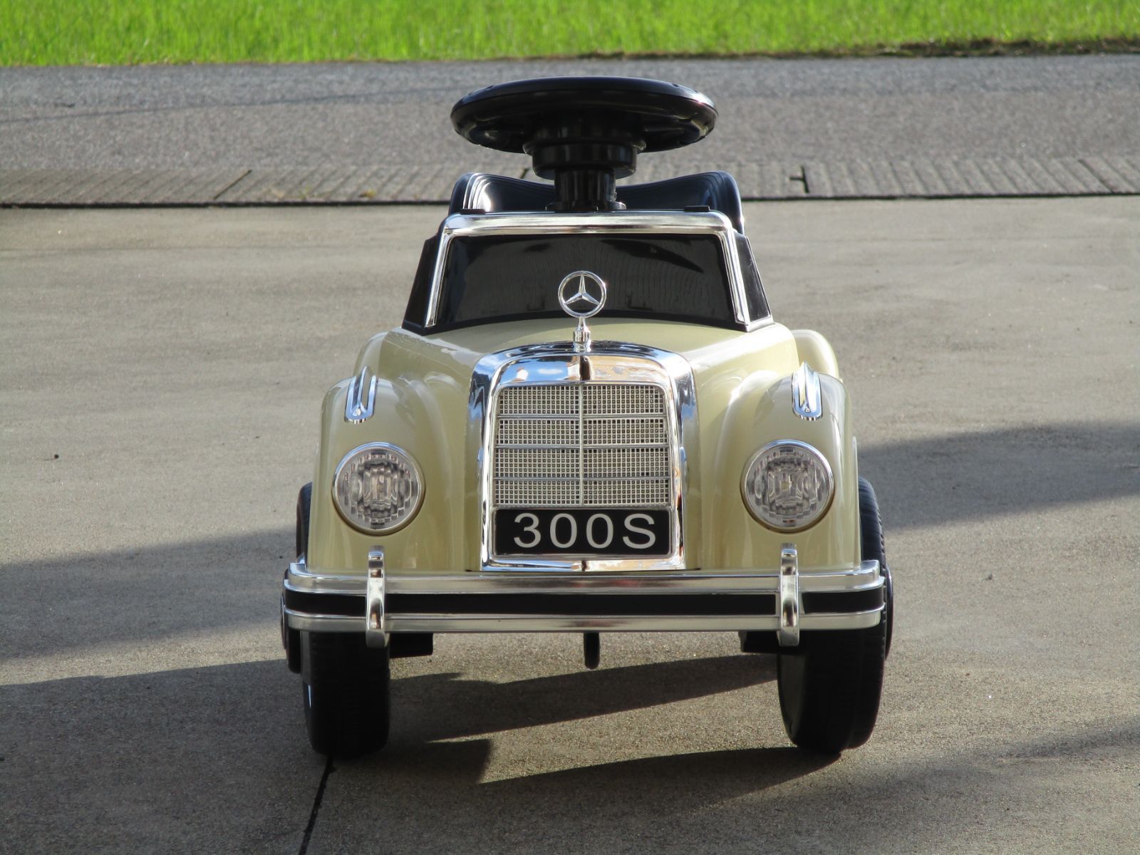 電動乗用玩具 乗用玩具 車 BENZ メルセデスベンツ クラシックカー