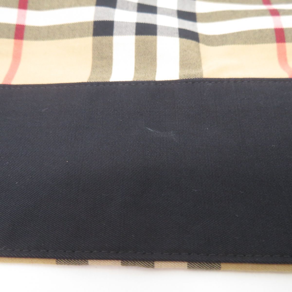 Burberry パンツ　チェック　リカルドティッシ　8040597 Burberry パンツ チェック リカルドティッシ 8040597 BURBERRY