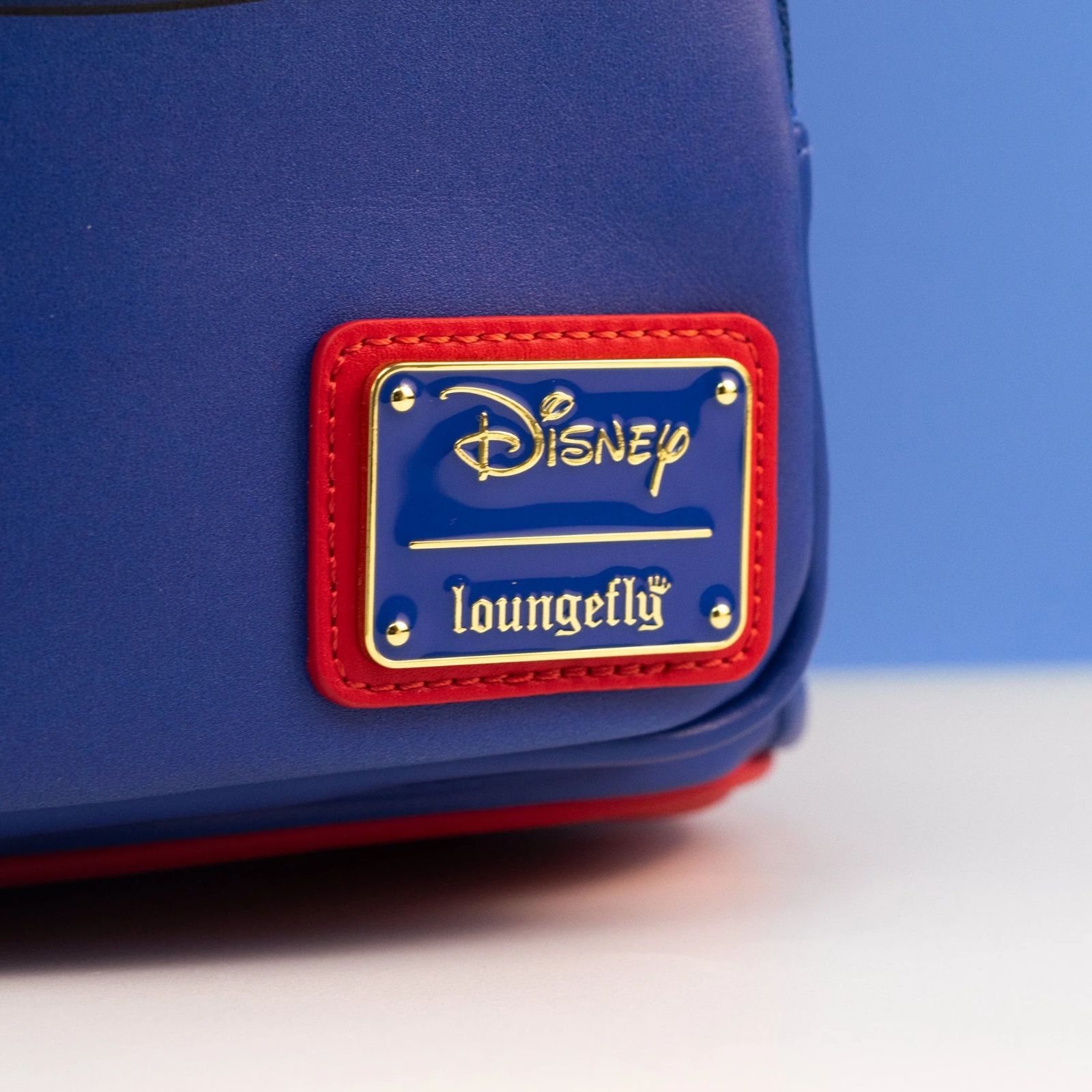 Loungefly ラウンジフライ ディズニー ミッキーの巨人退治