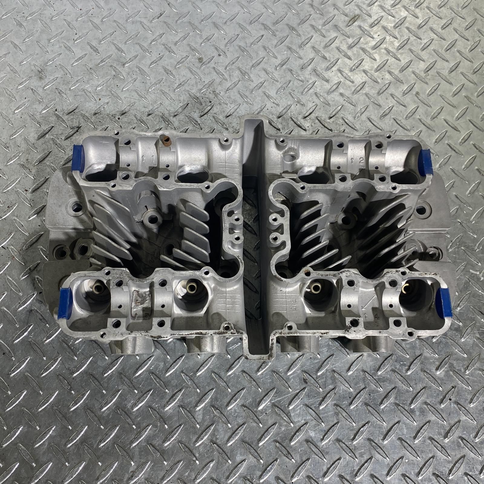 Z1 シリンダーヘッド