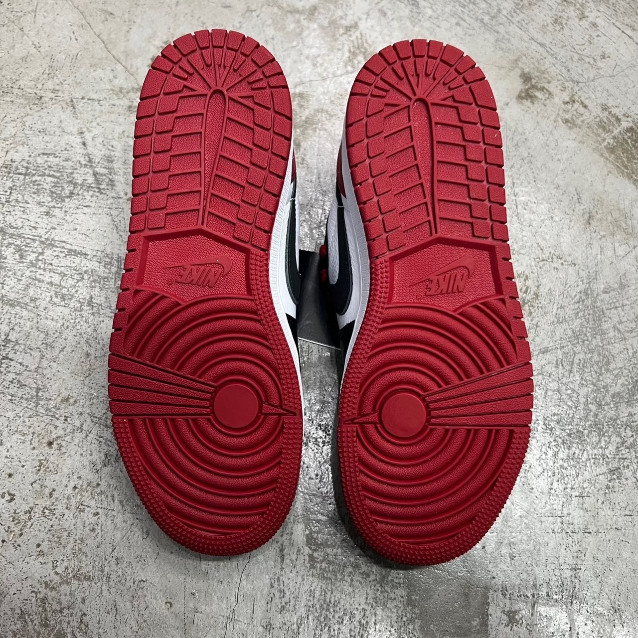 国内正規 新品 NIKE GS Air Jordan 1 Retro Low OG Black Toe