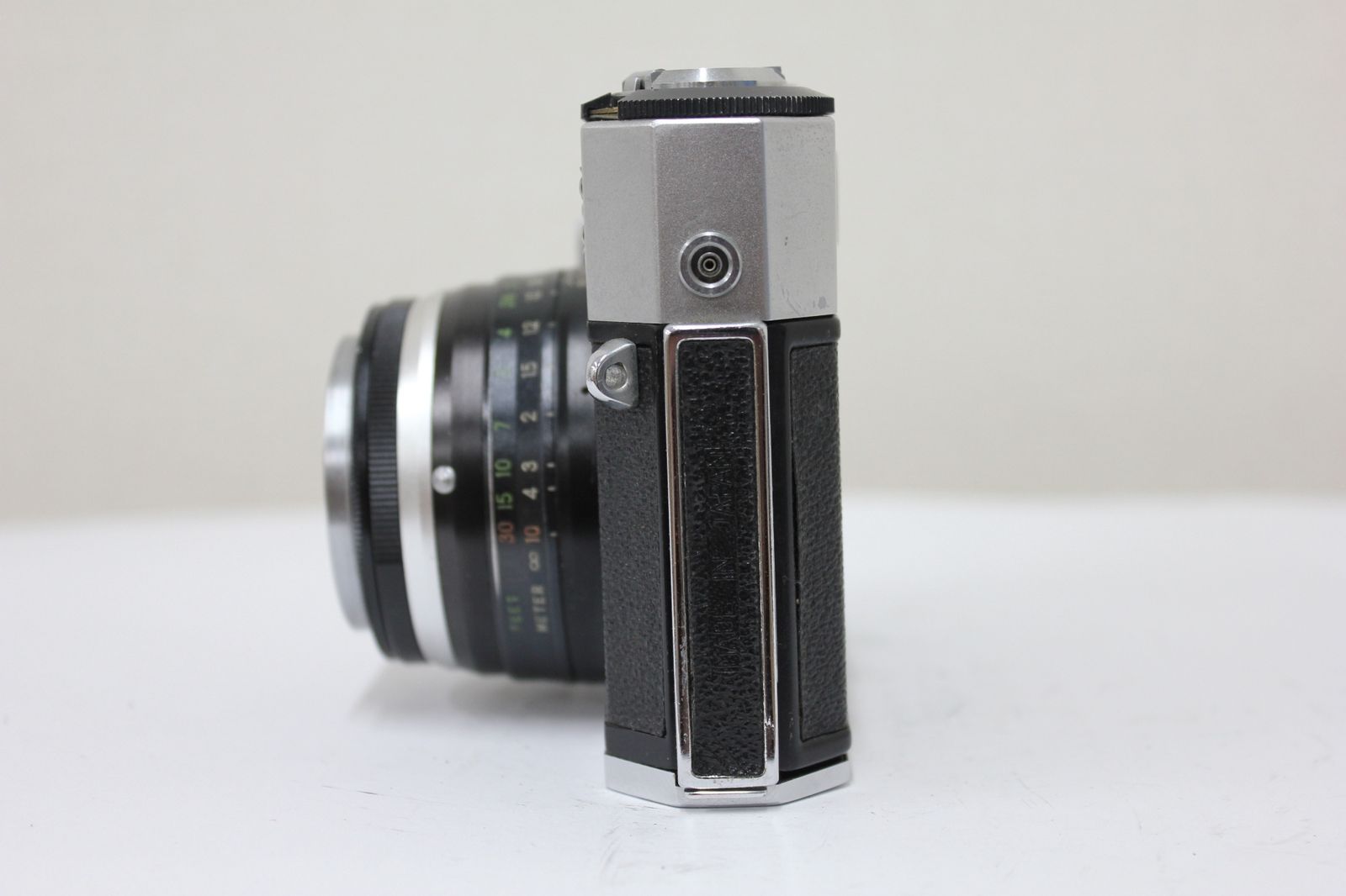  アイレス Aires 35 III S H CORAL 4 5 cm F 1 8 カメラ e 3112 その他 フィルムカメラ