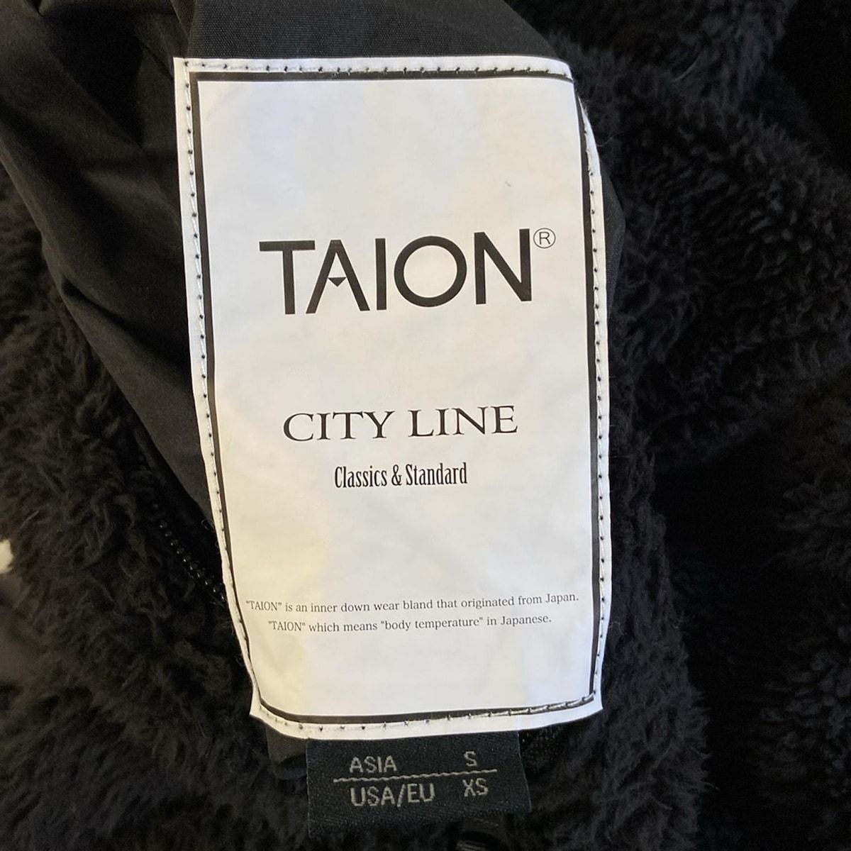 TAION タイオン ダウンコート サイズS レディース - 黒 長袖 キルティング リバーシブル 冬 GULLKHAN_COM