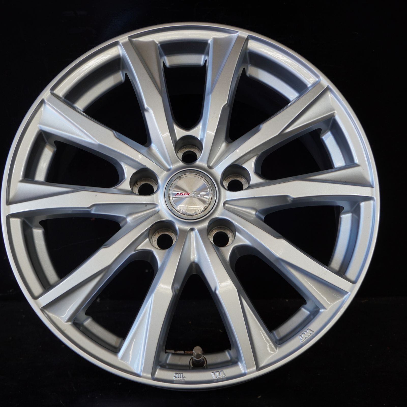 ヤリスクロス プリウスα等