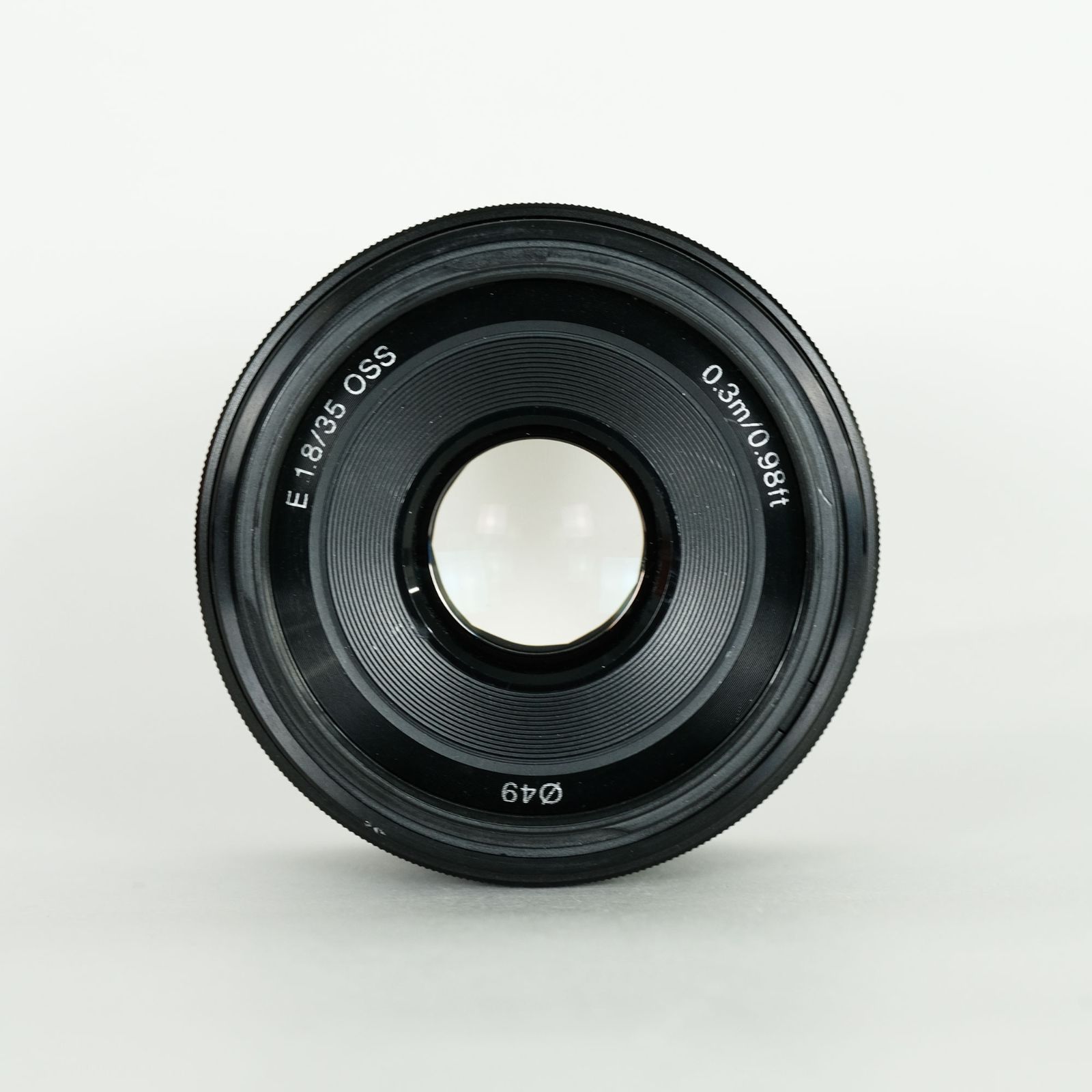 【美品】SONY E 35mm F1.8 OSS Eマウント用 SEL35F18 E 35mm F1.8 OSS | SEL35F18 | Sony Canada
