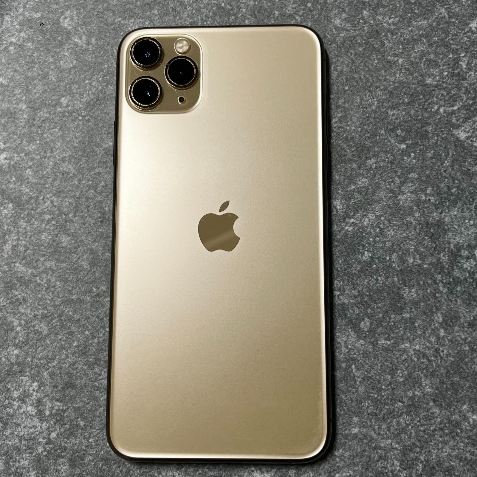 通販ストア 【ジャンク品】iPhone11Pro MAX 256GB ゴールド | tonky.jp