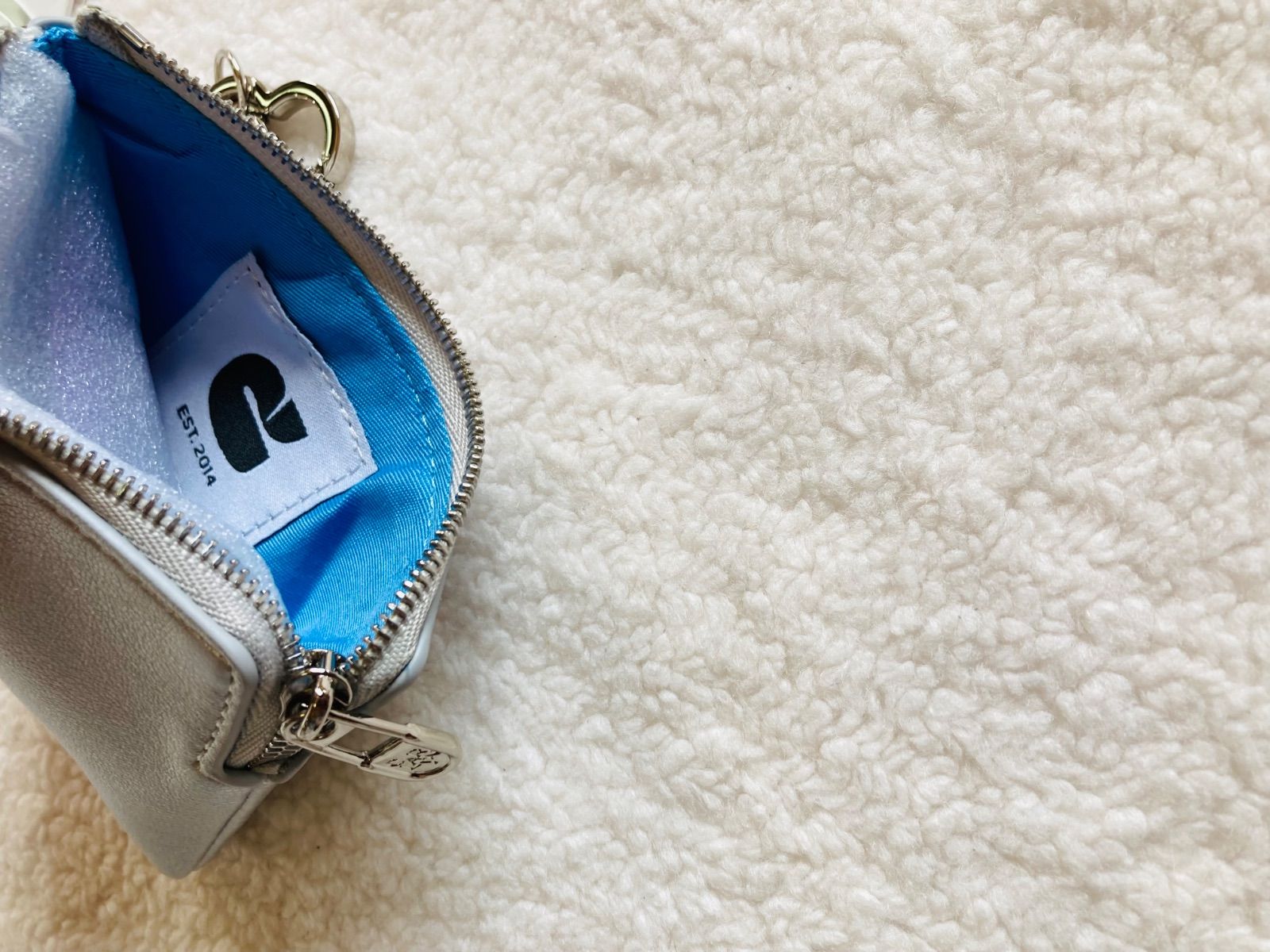 新品】【韓国現地購入】【正規品】CARLYN カーリン 財布 小銭