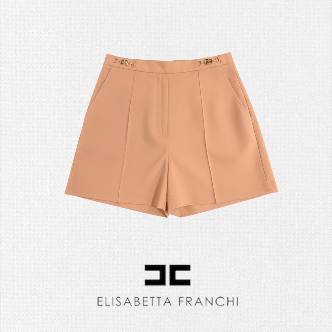 エリザベッタ ELISABETTA FRANCHI ショートパンツ 40サイズ ベージュ レディースパンツ イタリア製