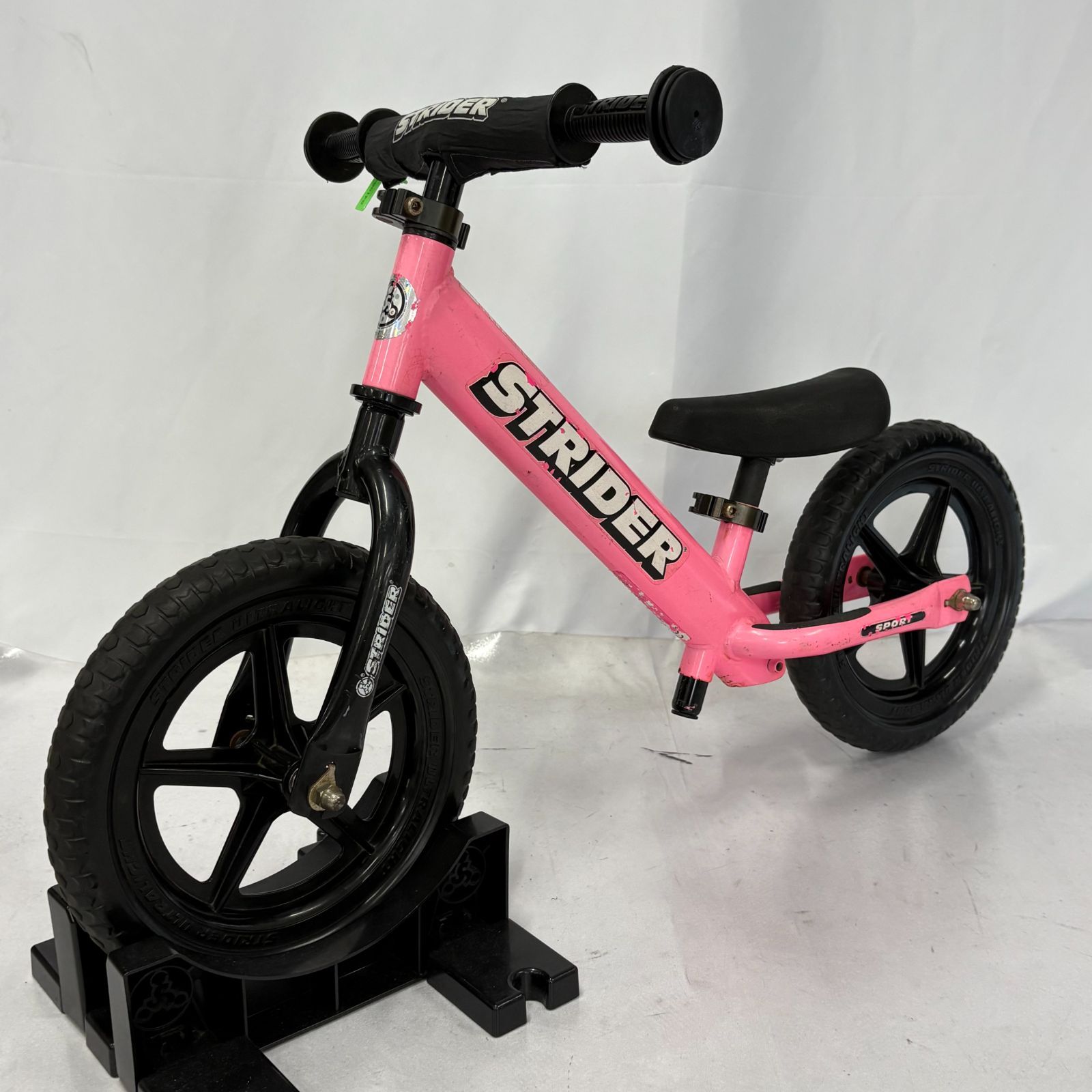 STRIDER ストライダー 12 SPORT スポーツ ピンク 日本正規品
