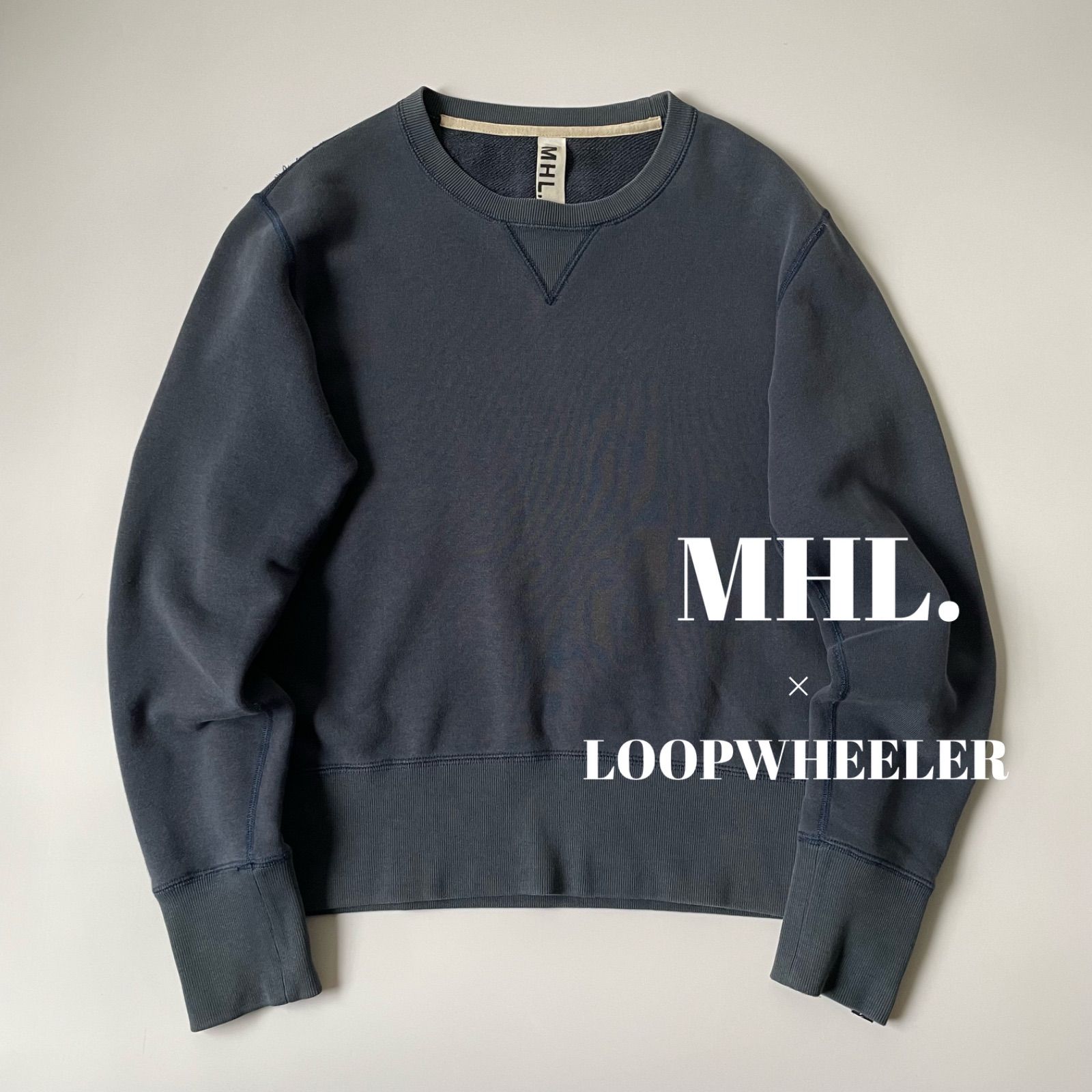 MHL. × LOOPWHEELER / クルーネック スウェット - essence