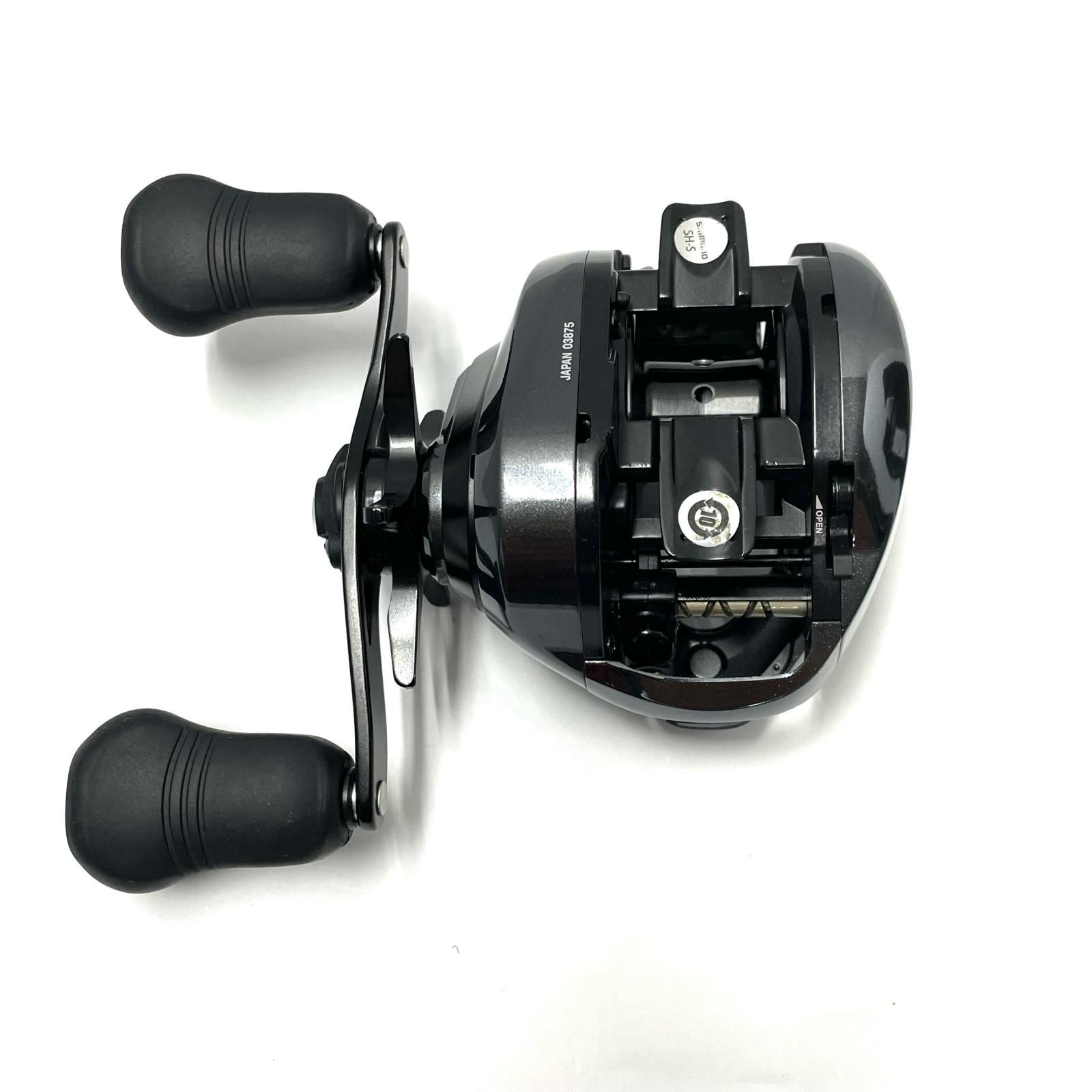 SHIMANO |