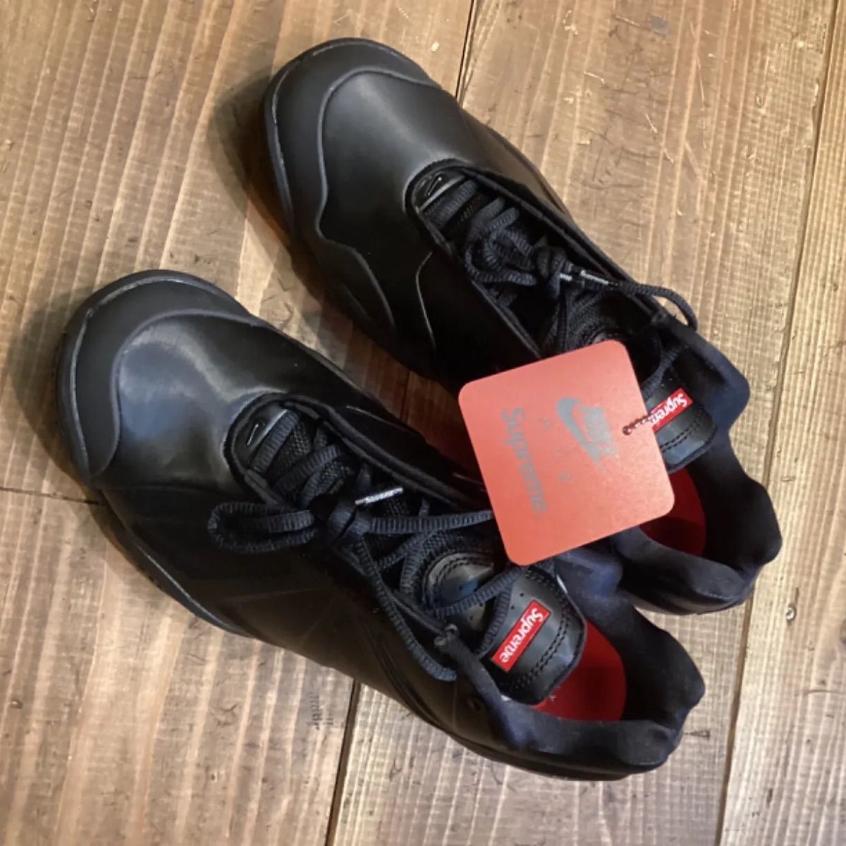 新品 未使用 タグ付き Supreme × Nike Air Zoom Courtposite Black