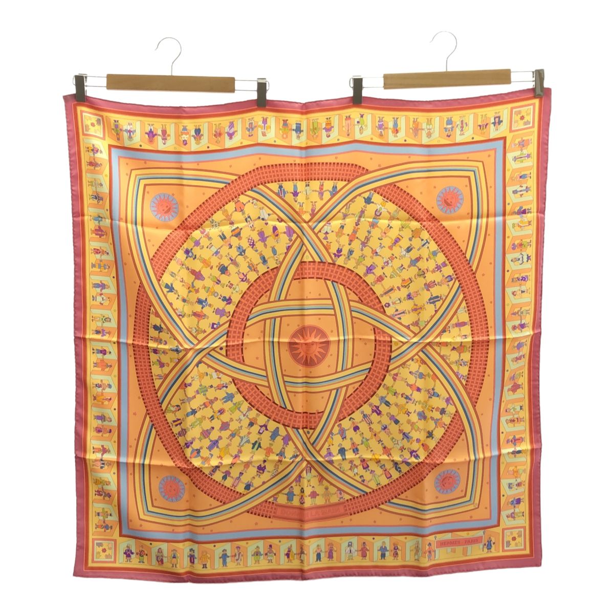 HERMES エルメス スカーフ カレ90 DONNER LA MAIN 手を差し伸べる シルク オレンジ系 服飾小物 箱 H17444
